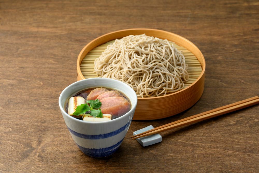 鴨せいろそば 半生麺 2食入り×4袋セット [2025年産そば] | 蔵の粉屋